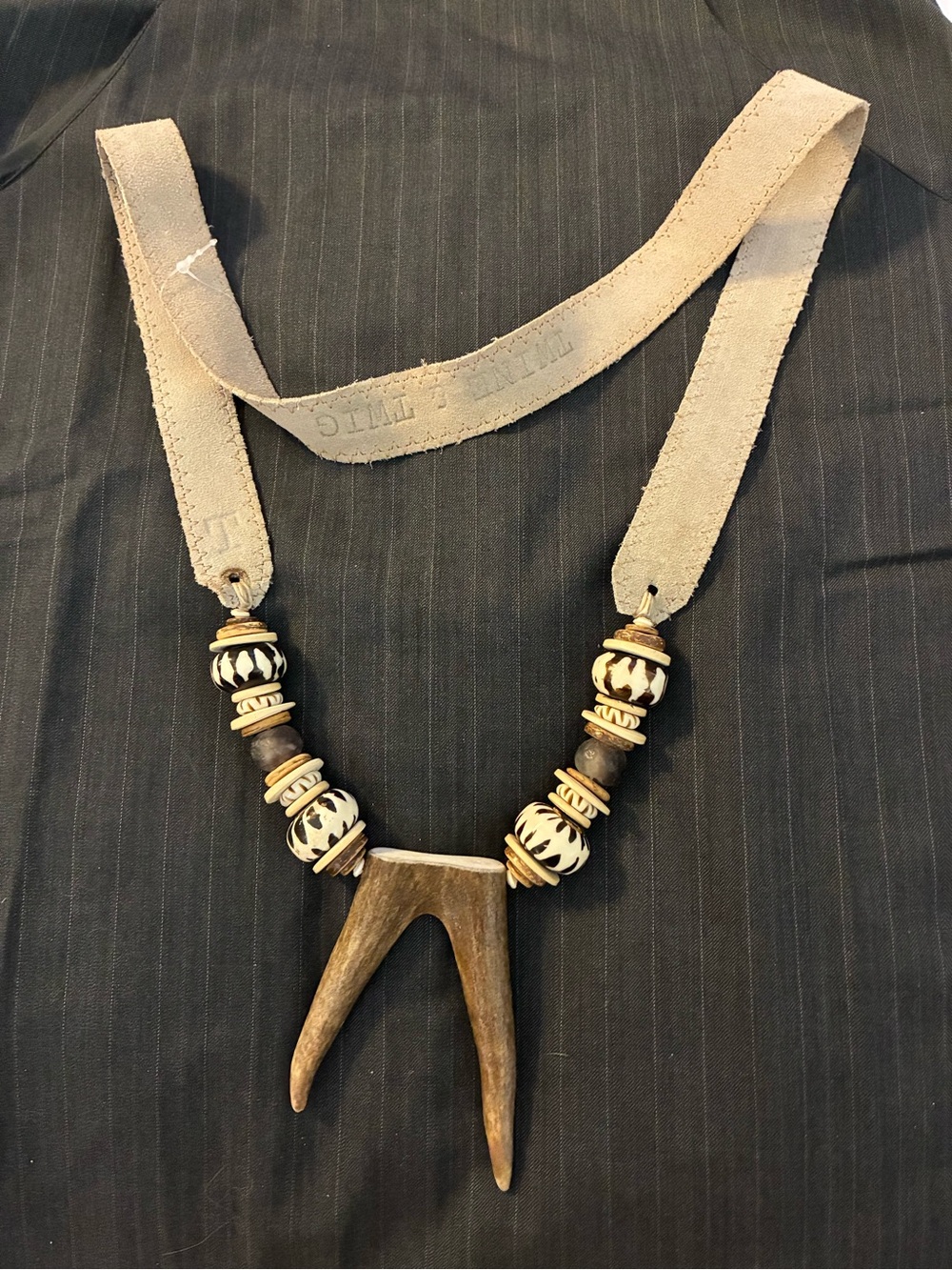 Twine & Twig Mid Antler Necklace